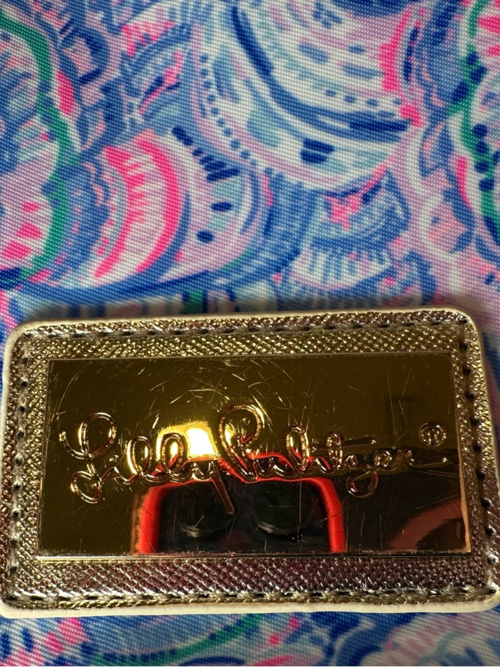 Lilly Pulitzer Pink & Blue Scallop-Print Crossbody Lunch Bag with Silver Trim - Picture 2 of 6